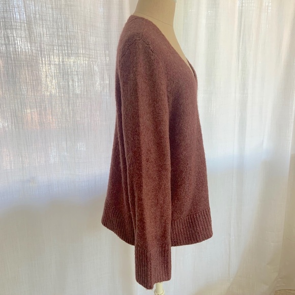 Calvin Klein V Neck Bell Sleeve Sweater - Picture 5 of 8